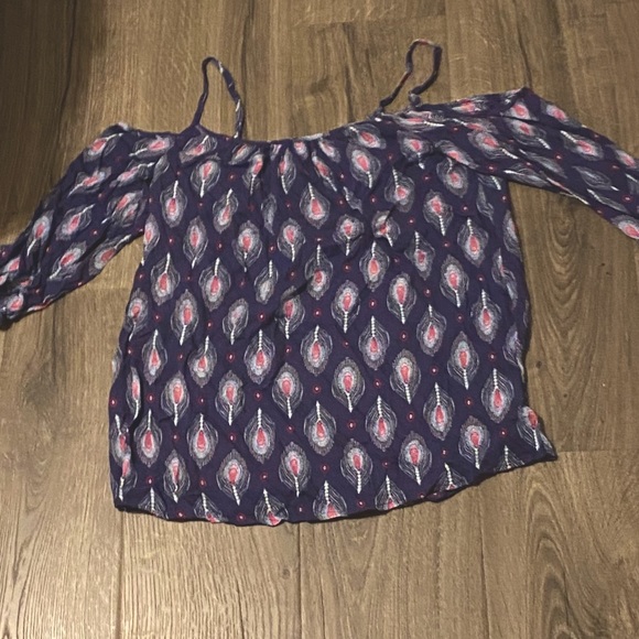 Loose off the shoulder midi blouse from Pink Rose! - Picture 1 of 2